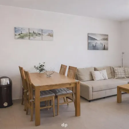 Strandvilla App Nr 4 *